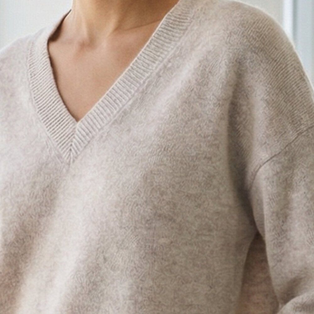 Rumored Women's V-Neck Sweater in Light Beige Heather - Picture 3 of 6